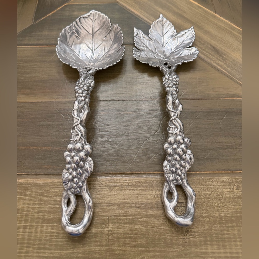 Arthur Court Grape Collection Silver Salad Tongs